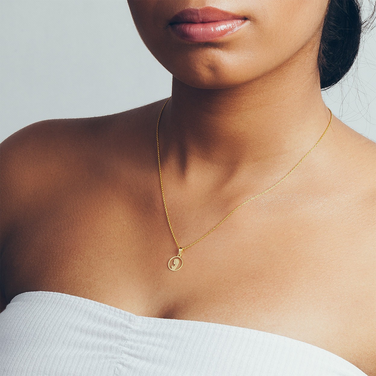 OUR LADY GOLDEN PENDANT 14K, GIORRE