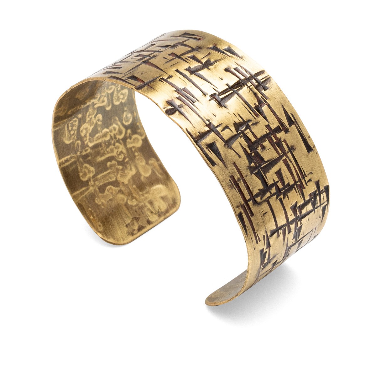 Copper bracelet with cross shape