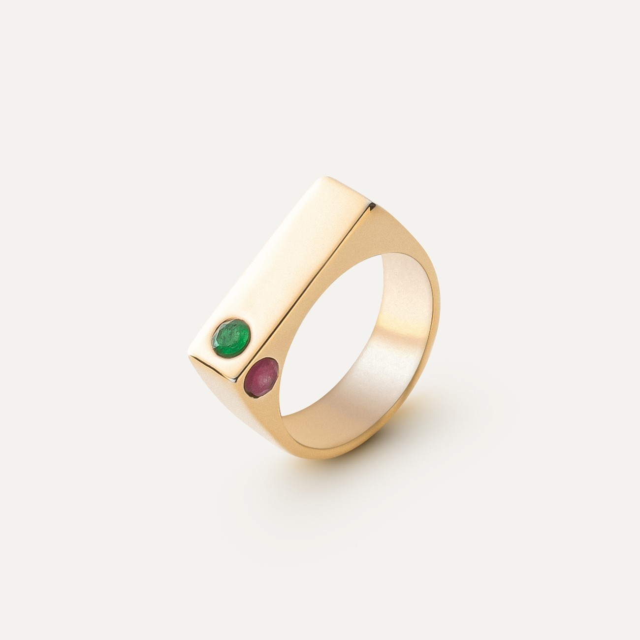 Rectangle ring with a colorful stones