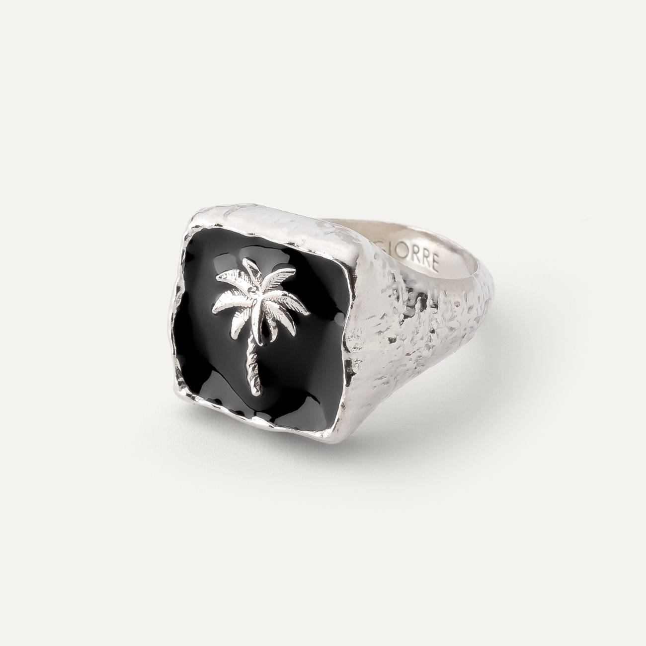 Pierścionek sygnet palma czarna żywica, srebro 925