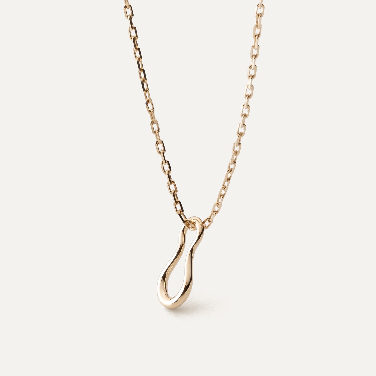 Necklace with irregular blown pendant gold plated