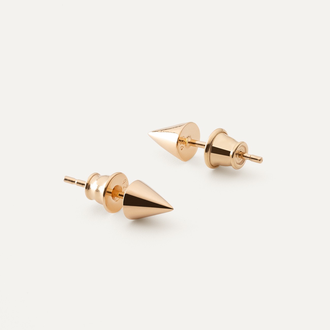 Ohrstecker aus vergoldetem Silber