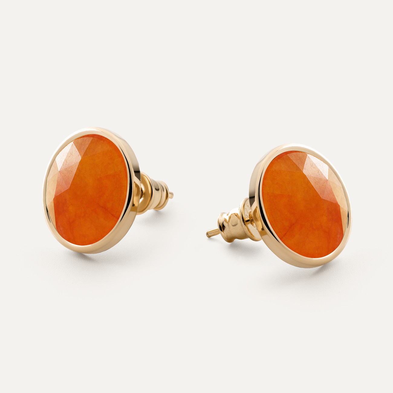 Silver stud earrings with Rose Cut stone - orange jade gold plated