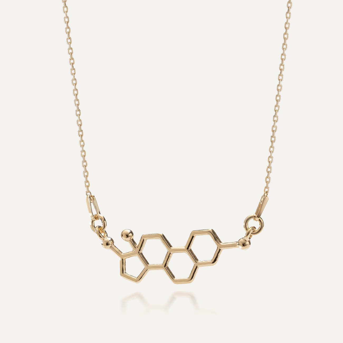 Srebrny naszyjnik estrogen w złotym pokryciu