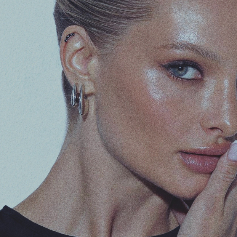 Black zircon labret earrings platinum plated                                    