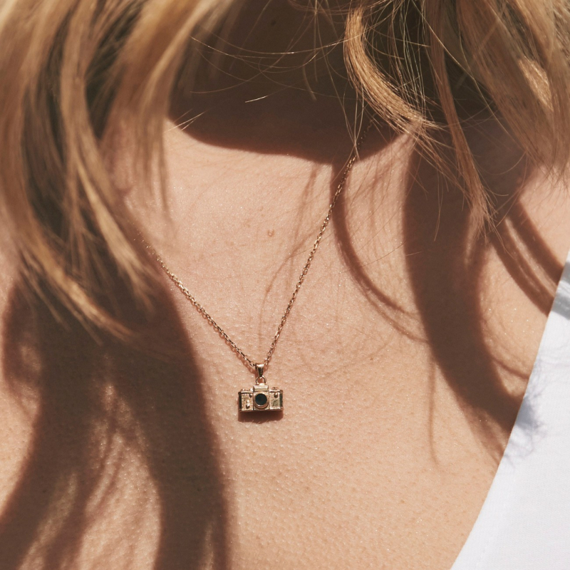 Camera necklace, 925 silver with gold plating                                    