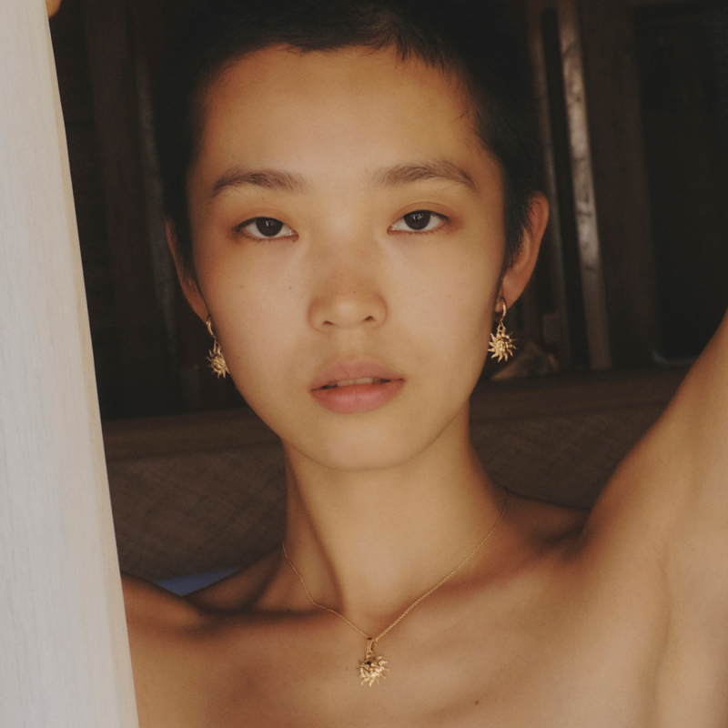 Gold sun earrings with hoop, AU 585                                    