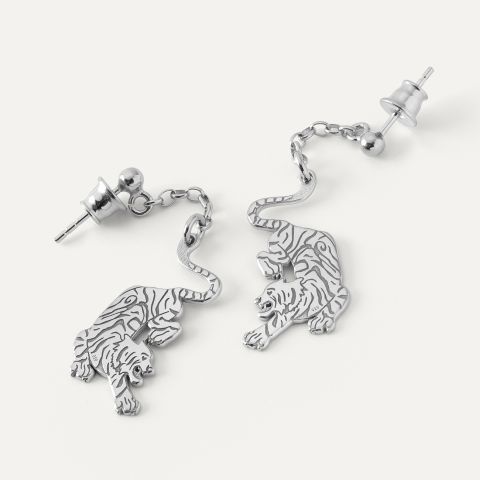 Silver tiger earrings platinum plated