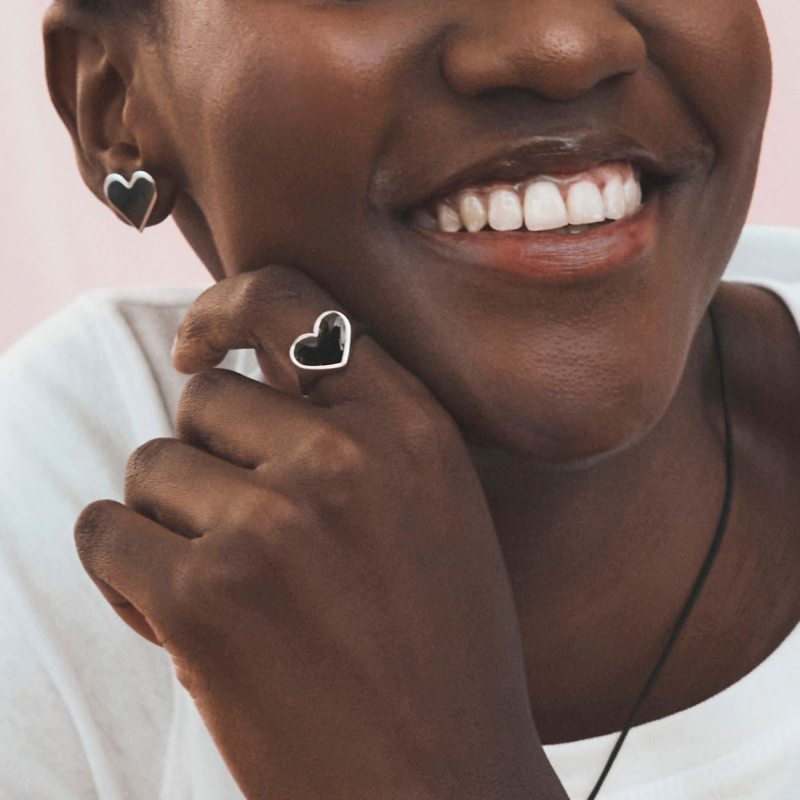 Kolczyki serca blaszki, srebro 925 w pokryciu platyną                                    