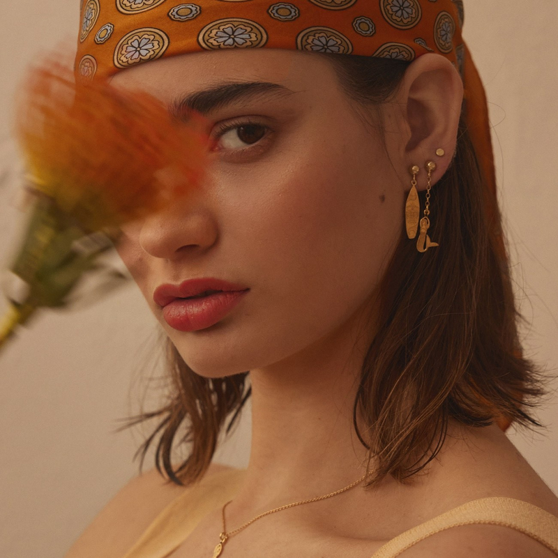 Srebrne kolczyki syreny w pokryciu platyną                                    