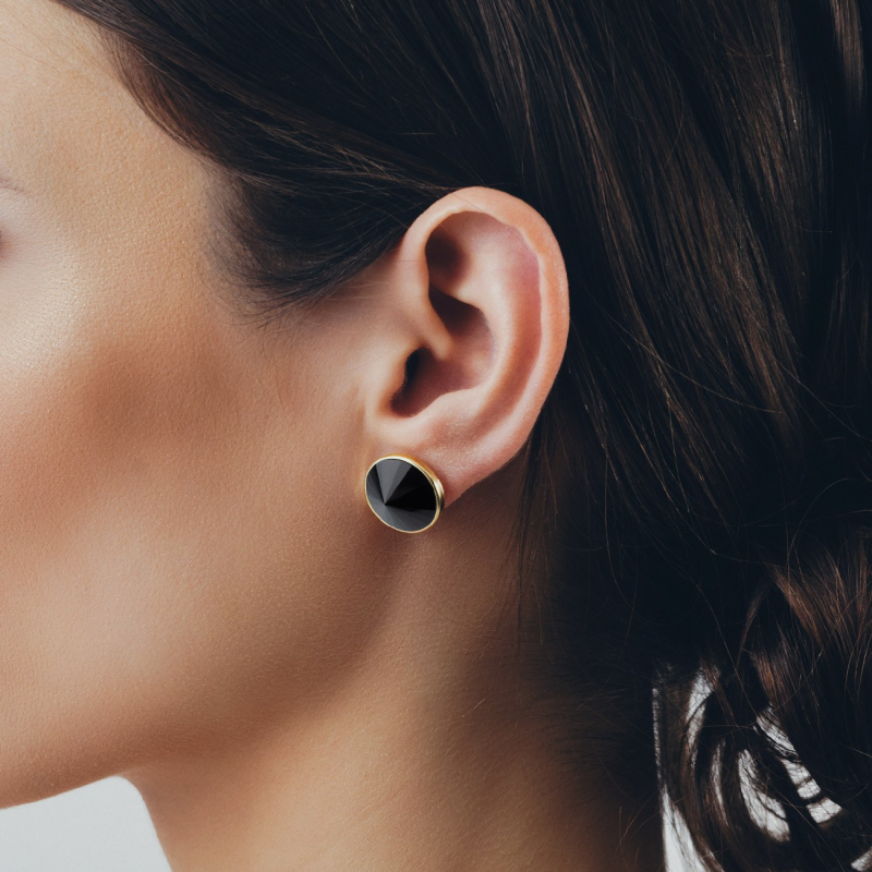 Srebrne kolczyki z czarnym onyksem w pokryciu platyną                                    