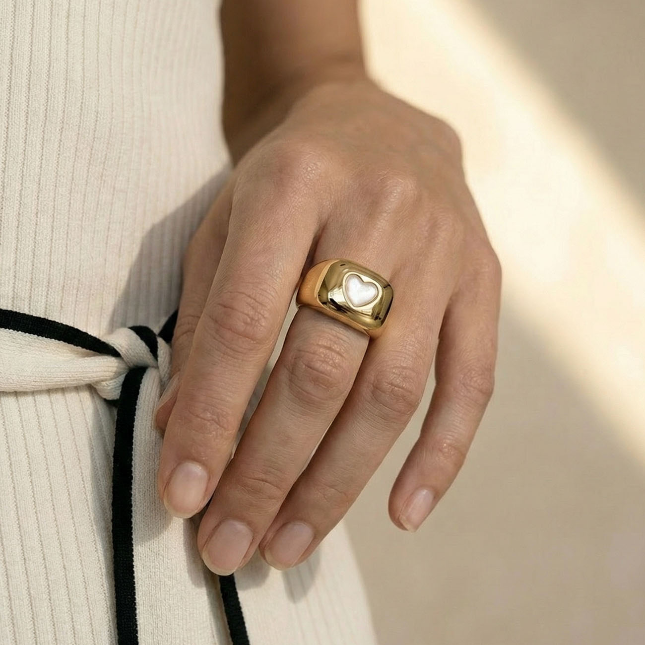 A Ring for the Holidays