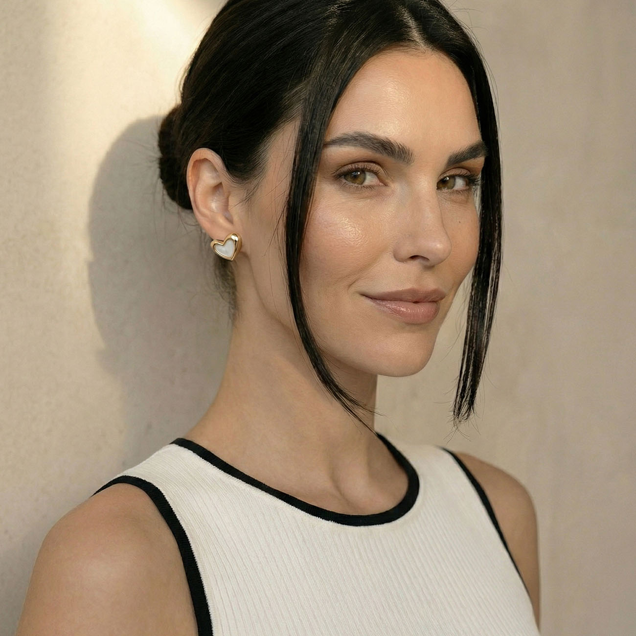 czarny choker obroża