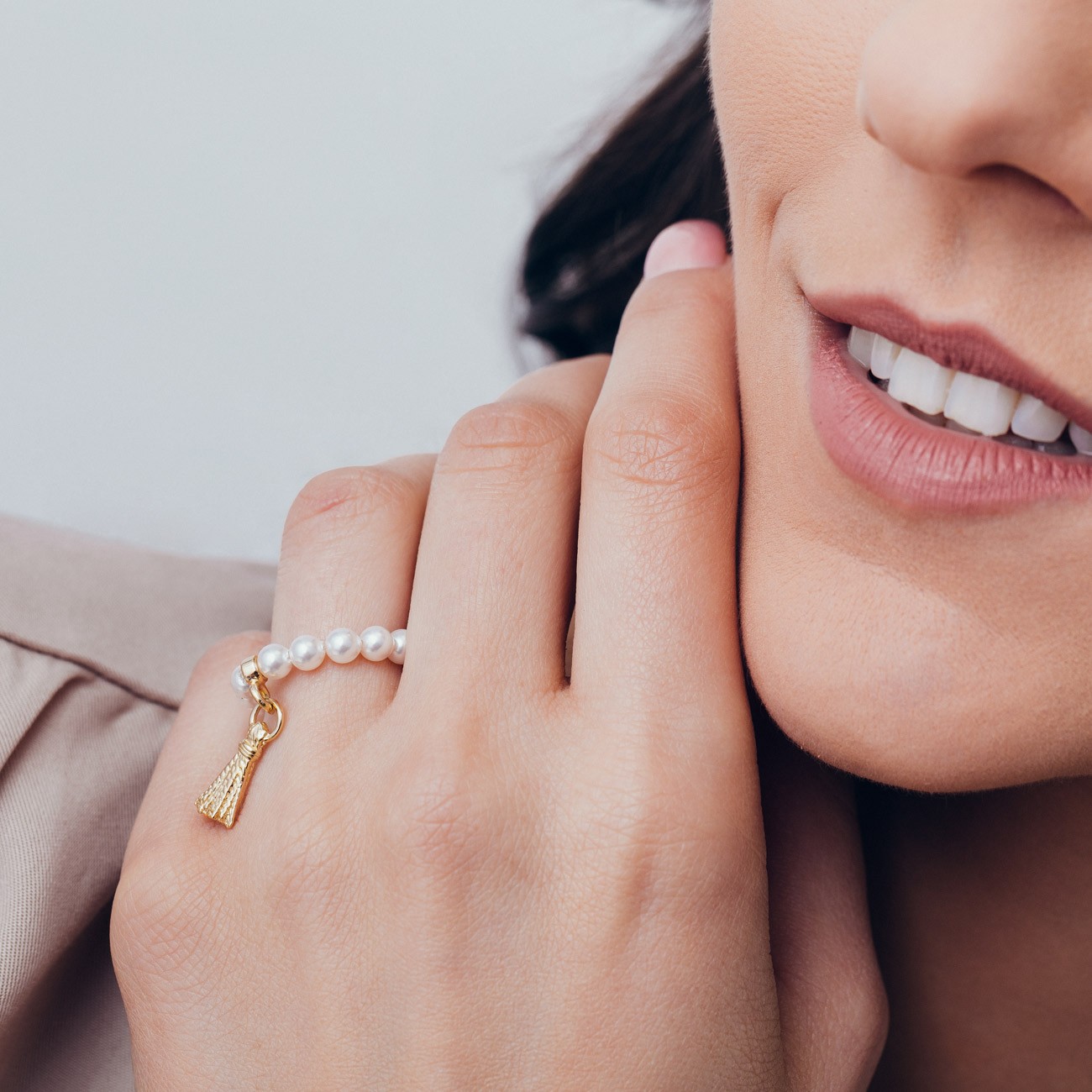 Ring auf Gummiband Perlenring